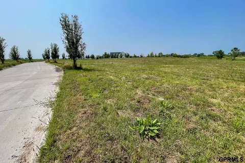 25220 Spencer St, Waterloo, NE 68069