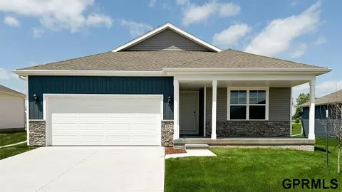 7101 S 205th Ave, Gretna, NE 68028