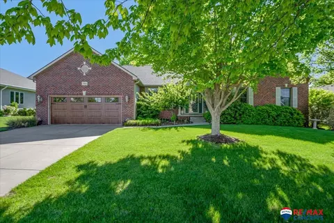3300 S 79 St, Lincoln, NE 68506