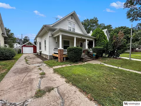 1211 Washington St, Lincoln, NE 68502