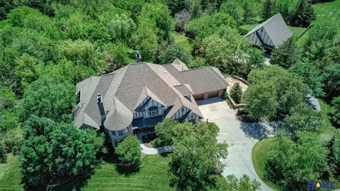 6505 Prairieflower Ln, Roca, NE 68430
