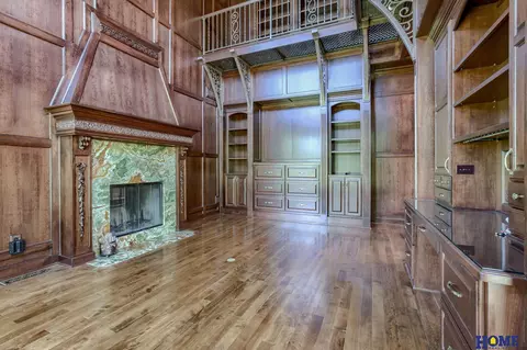 Living - 6505 Prairieflower Ln, Roca, NE 68430 photo 4 of 10