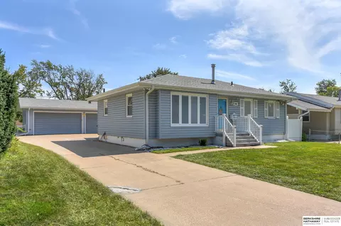 3101 S 121 St, Omaha, NE 68144