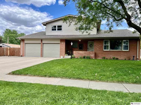 3920 N 71st St, Lincoln, NE 68507