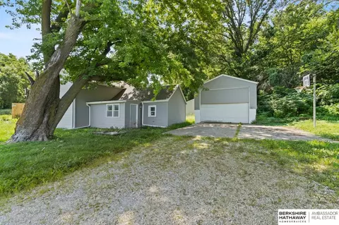 1019 Avenue C, Plattsmouth, NE 68048