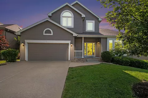 4239 N 163rd Ave, Omaha, NE 68116