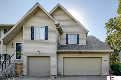 1905 N 123 St, Omaha, NE 68136