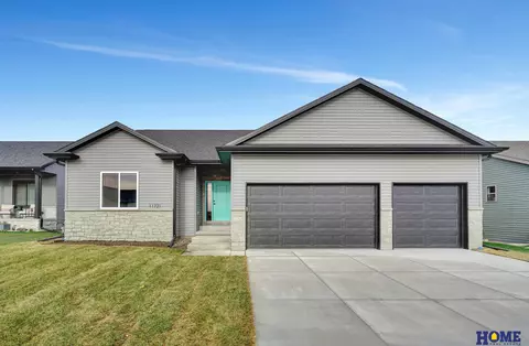 11721 N 145th St, Waverly, NE 68462