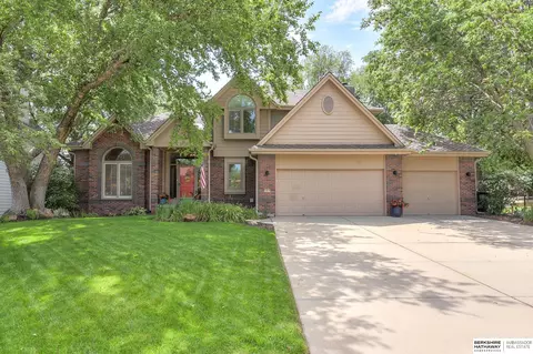 12917 Binney St, Omaha, NE 68164