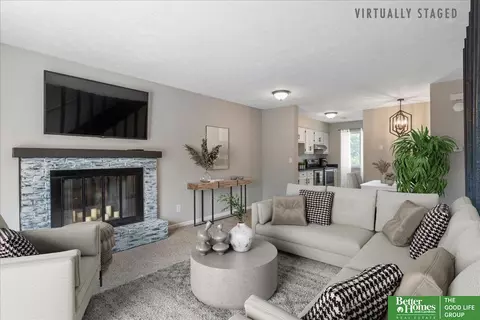 11601 S 39 St, Bellevue, NE 68123