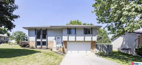 12736 Ellison Ave, Omaha, NE 68164