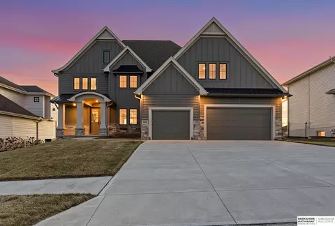 4522 S 220th St, Elkhorn, NE 68022