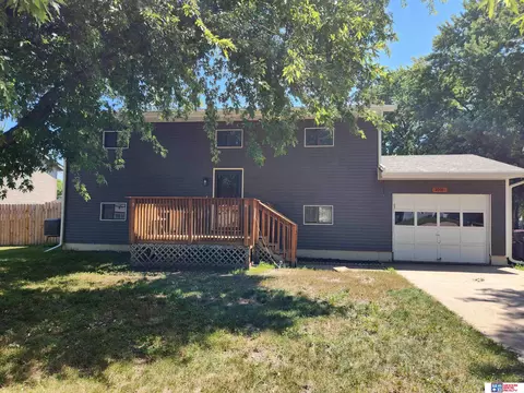 1901 Park St, Beatrice, NE 68310