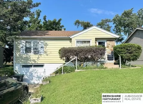 6622 N 37 St, Omaha, NE 68112