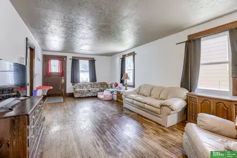 3820 Maple St, Omaha, NE 68111 photo 7