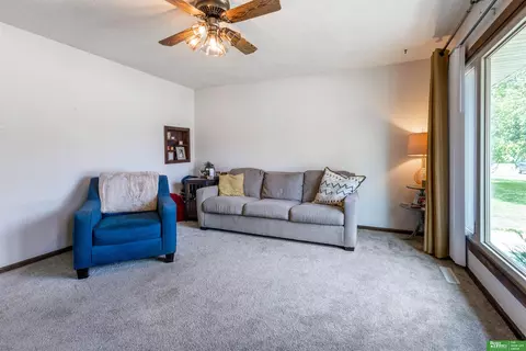 1705 N 17th St, Beatrice, NE 68310 photo 3