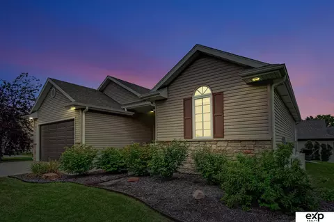 3700 W Ickes Ct, Lincoln, NE 68522