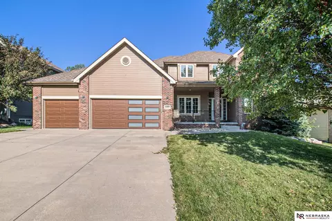 6209 S 174th St, Omaha, NE 68135
