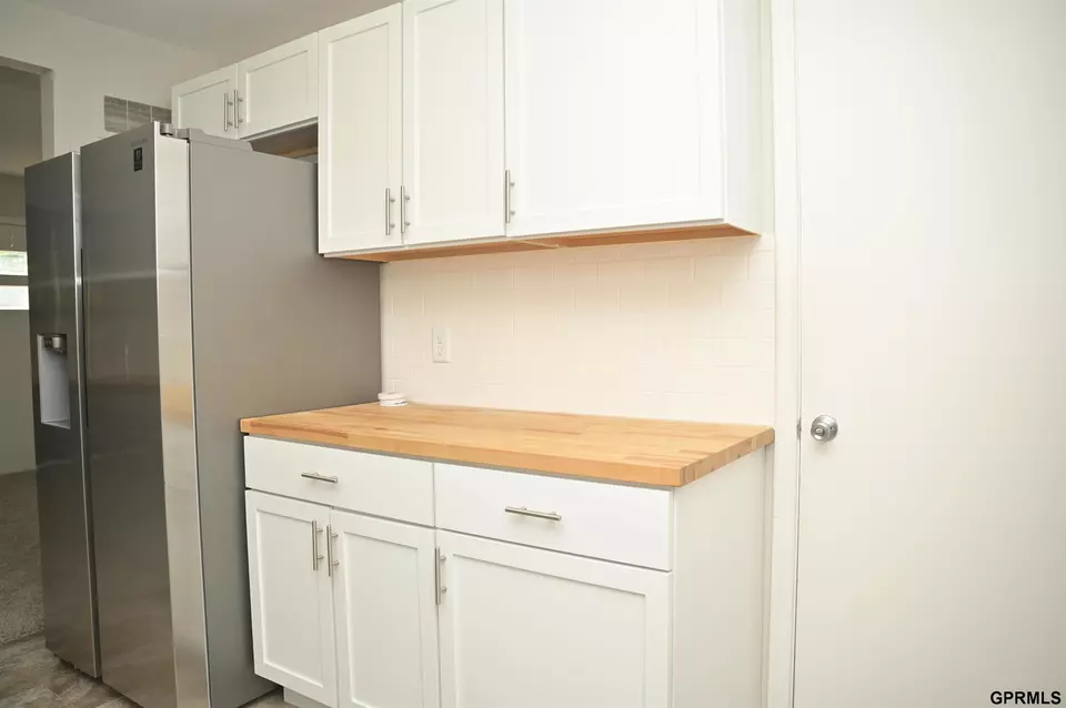 Kitchen - 3400 N 56th St, Lincoln, NE 68504 photo 5 of 5
