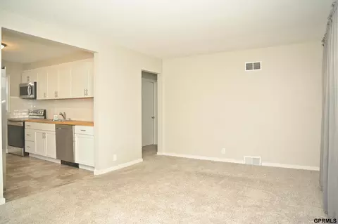 Living - 3400 N 56th St, Lincoln, NE 68504 photo 1 of 2