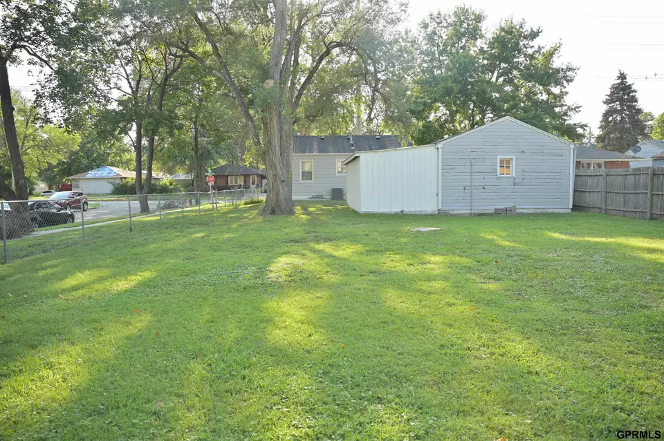 Exterior - 3400 N 56th St, Lincoln, NE 68504 photo 5 of 5