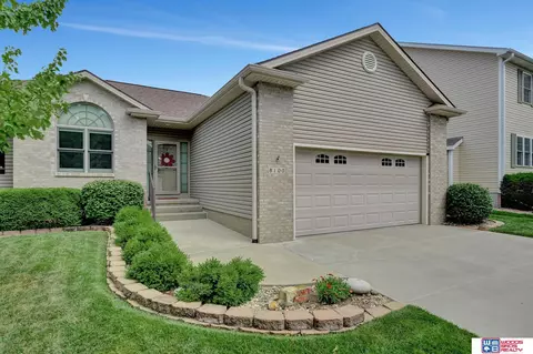 8100 S 58th St, Lincoln, NE 68516