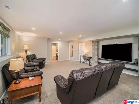 303 E 10th St, Firth, NE 68358 photo 17