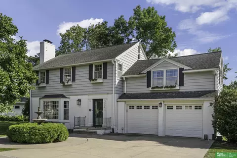 2728 N 100 Ave, Omaha, NE 68134