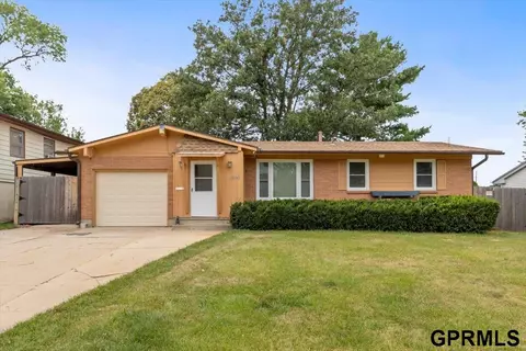 3390 S 130th St, Omaha, NE 68144