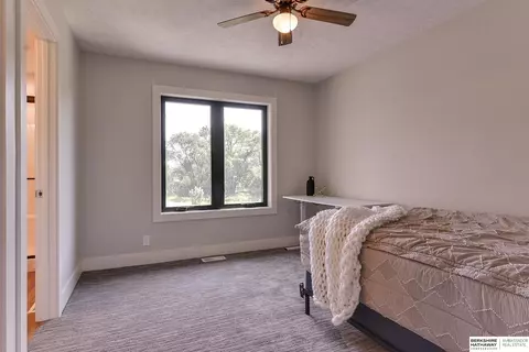 Bedroom - 18709 S 138th St, Springfield, NE 68059 photo 3 of 5