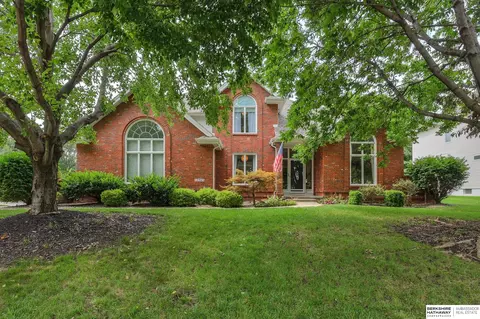 12805 Franklin St, Omaha, NE 68154