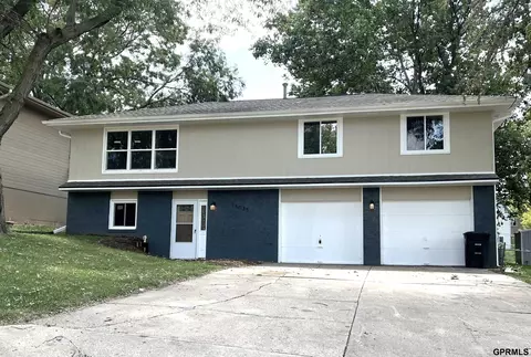 15035 Douglas Cir, Omaha, NE 68154