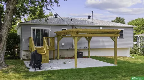 995 N 2nd Ave, Springfield, NE 68059 photo 8