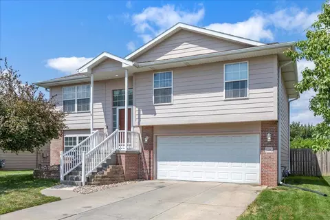 1206 14th Ave, Council Bluffs, IA 51501