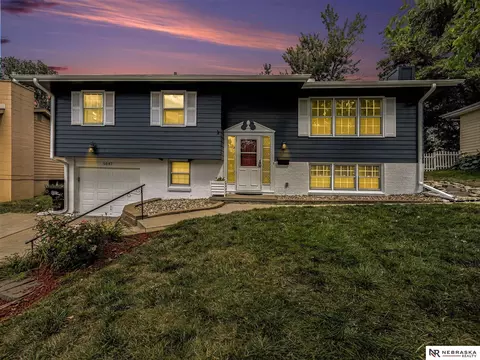 5047 S 94th Ave, Omaha, NE 68127