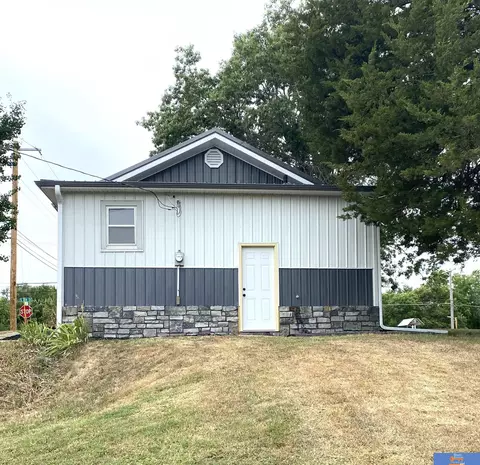 1122 S 6th St, Beatrice, NE 68310 photo 7