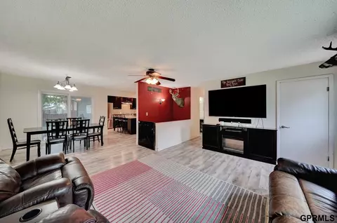 1602 N 16th St, Beatrice, NE 68310 photo 9