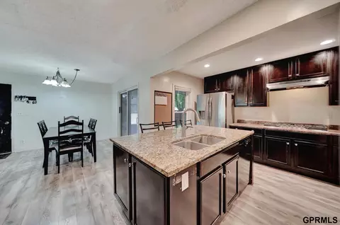 1602 N 16th St, Beatrice, NE 68310 photo 4