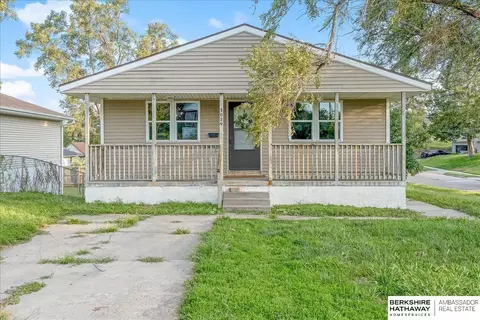 3029 S St, Omaha, NE 68107