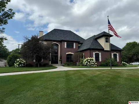 1601 H St, Fairbury, NE 68352