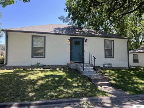 1350 S 35th St, Lincoln, NE 68510