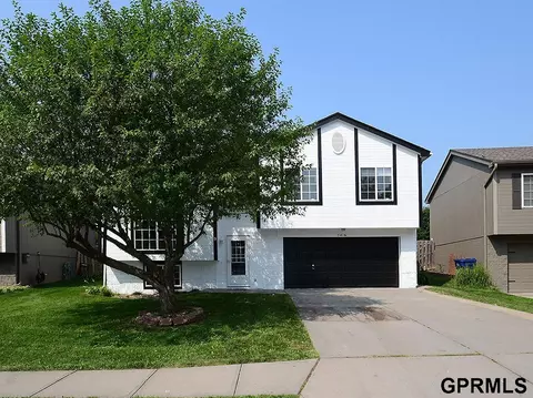 5416 S 190 Ter, Omaha, NE 68135