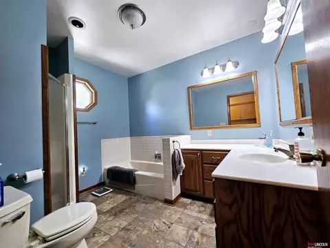 508 S Saunders Ave, Sutton, NE 68979 photo 10