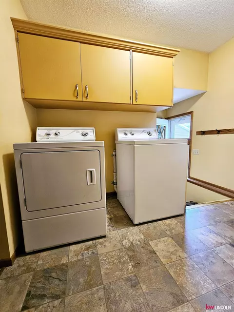 508 S Saunders Ave, Sutton, NE 68979 photo 11