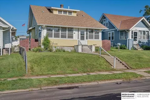 5356 N 29th St, Omaha, NE 68111