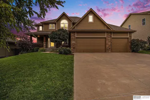 7714 N 158 St, Bennington, NE 68007
