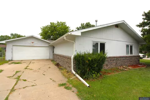 1129 SW 10th Cir, Lincoln, NE 68522