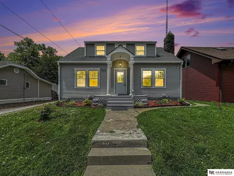 1315 S 35th St, Lincoln, NE 68510
