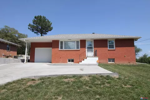 3300 N 14th St, Lincoln, NE 68521