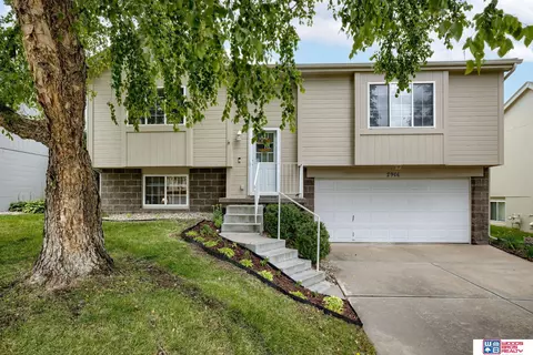 2906 N 145th St, Omaha, NE 68116